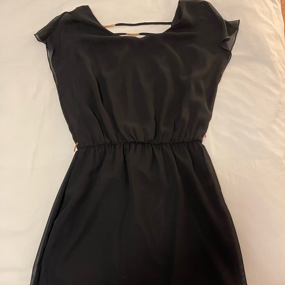 MINI BLACK DRESS
